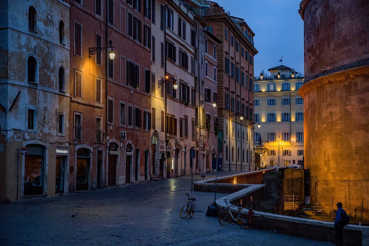 Free tour nocturno en Roma